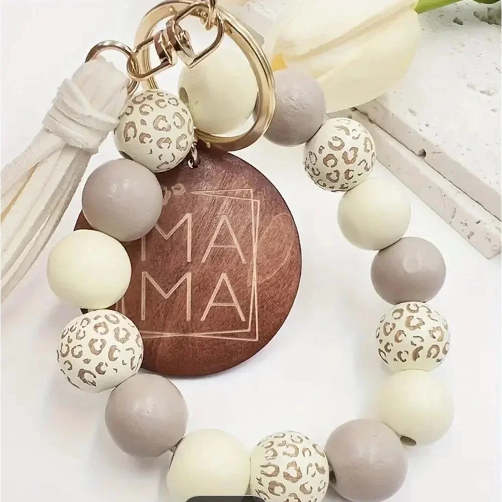 NWT Wooden Beaded Mama Key Chain